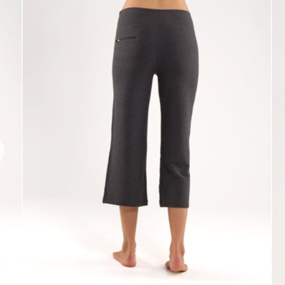 Lululemon Relaxed fit cropped Modal Lounge pant - Picture 8 of 8